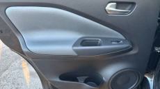 Nissan Juke 1.0 DiG-T 114 N-Connecta 5dr Petrol Hatchback